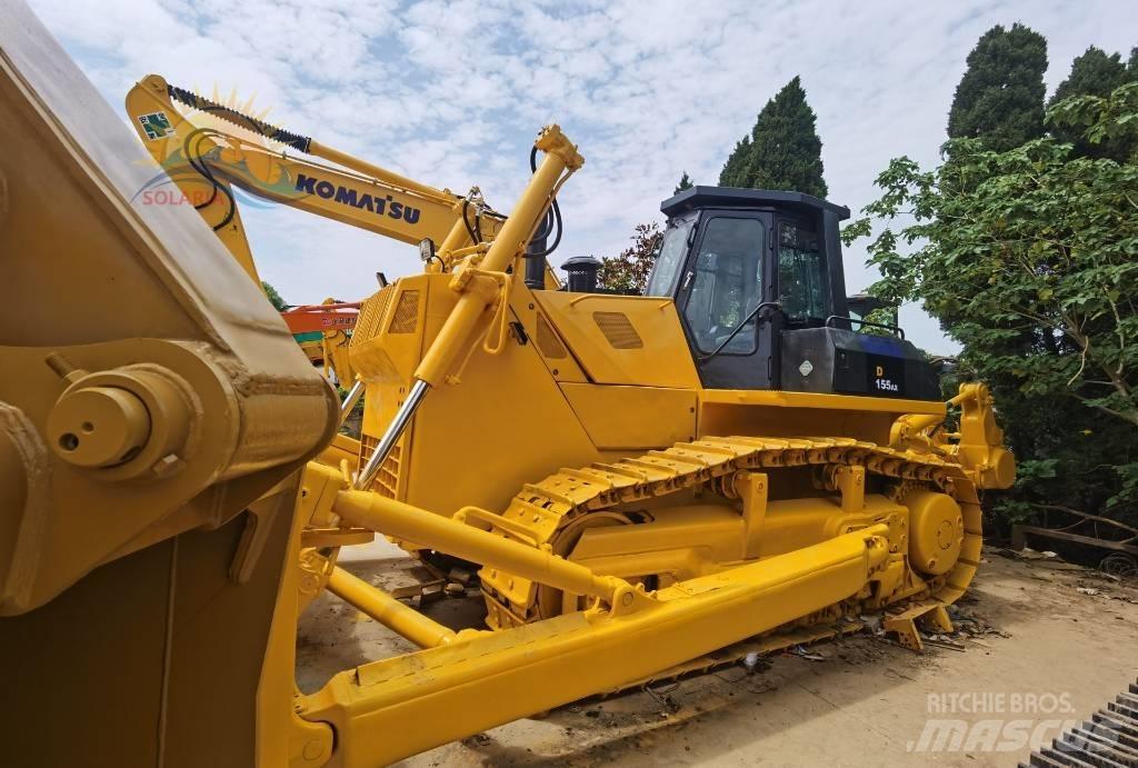 Komatsu D 155 AX Spycharki gąsienicowe