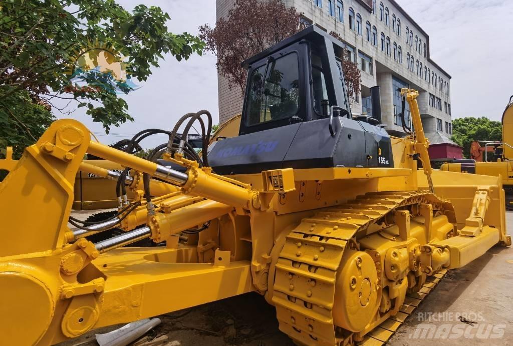 Komatsu D 155 AX Spycharki gąsienicowe