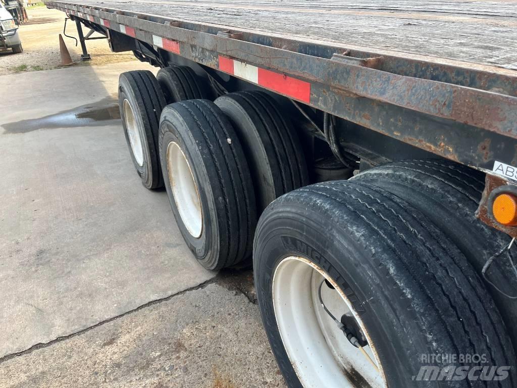 Fontaine 3 axle FBS Platformy / Przyczepy z otwieranymi burtami