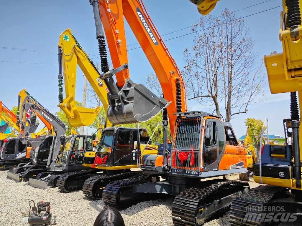 Doosan 225 LC Koparki gąsienicowe