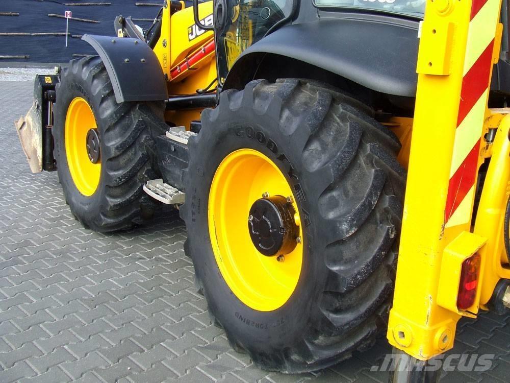 JCB 4CX Koparko-ładowarki