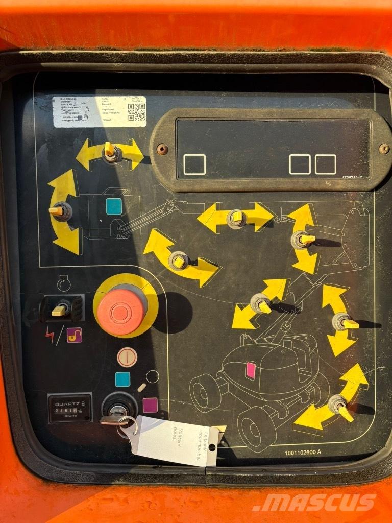 JLG 800 AJ Podnośniki przegubowe