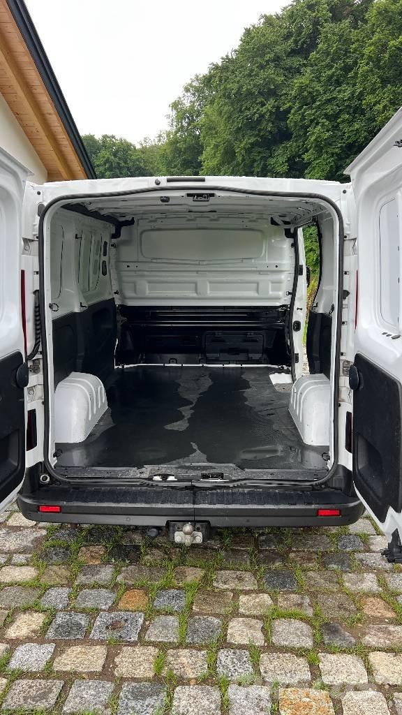 Fiat Talento Samochody dostawcze ze skrzynią zamkniętą
