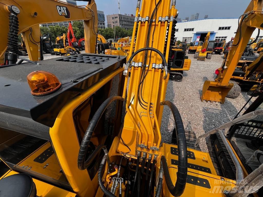 Komatsu PC 240 LC-8 Koparki gąsienicowe