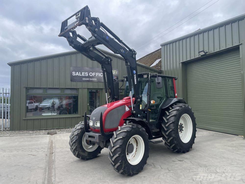 Valtra A 83 Ciągniki rolnicze