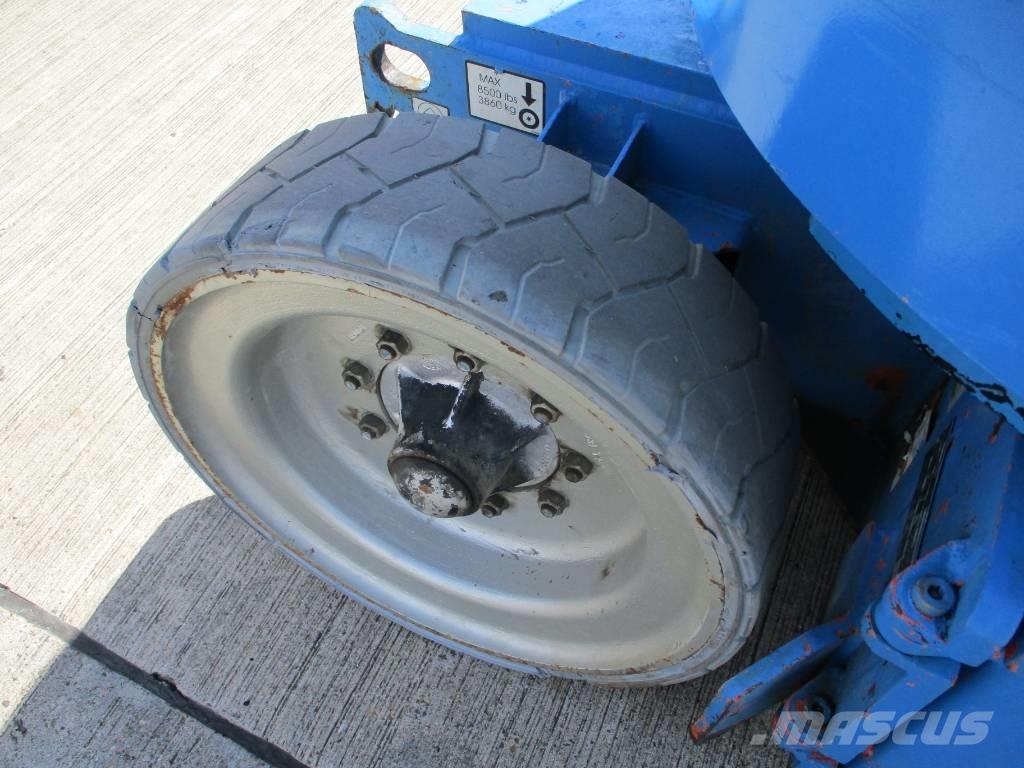 JLG E300 AJP (180) Kompaktowe samojezdne wysięgniki podnośnikowe