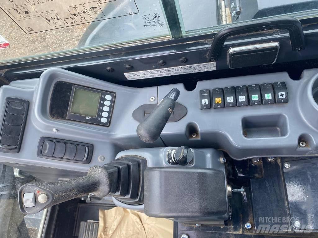 Yanmar Vio 50-6B Minikoparki