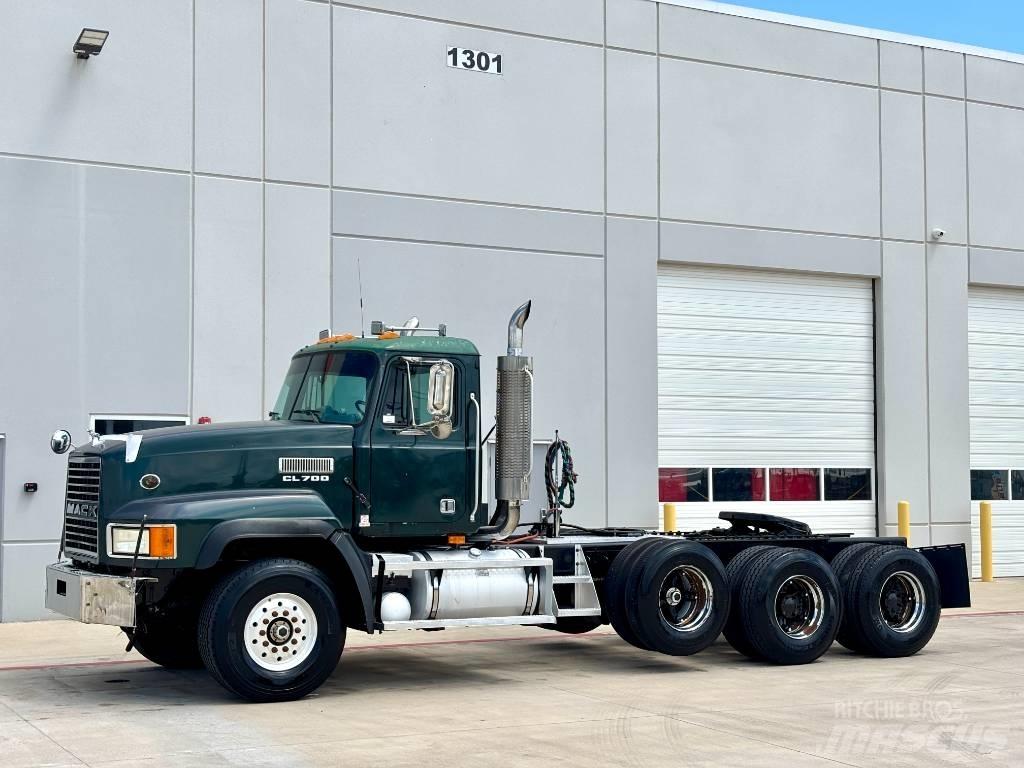 Mack CL 713 Ciągniki siodłowe