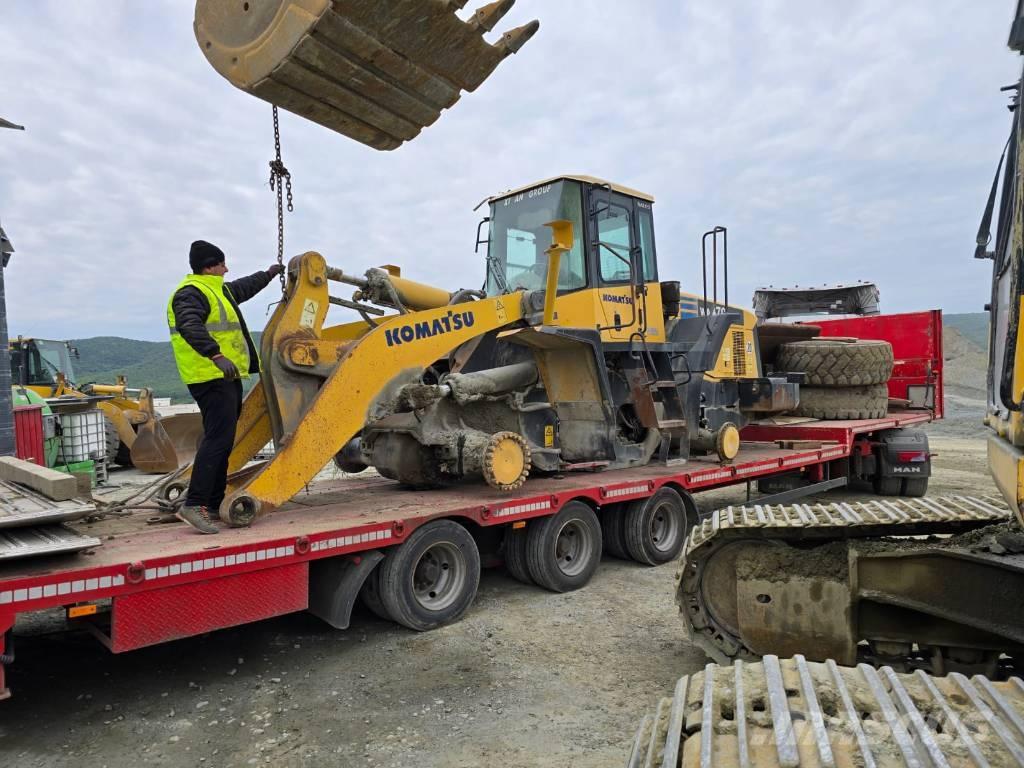 Komatsu WA 470-5H Silniki