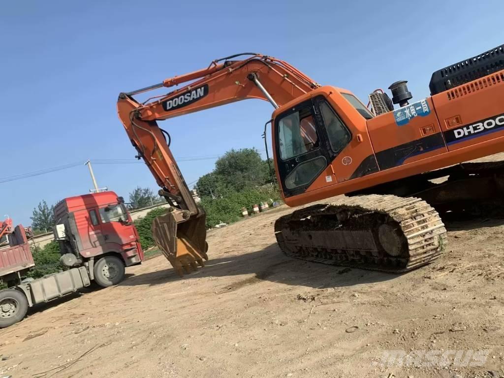 Doosan DH300 Koparki gąsienicowe