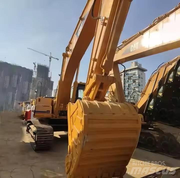 CAT CAT323B Midikoparki  7t - 12t