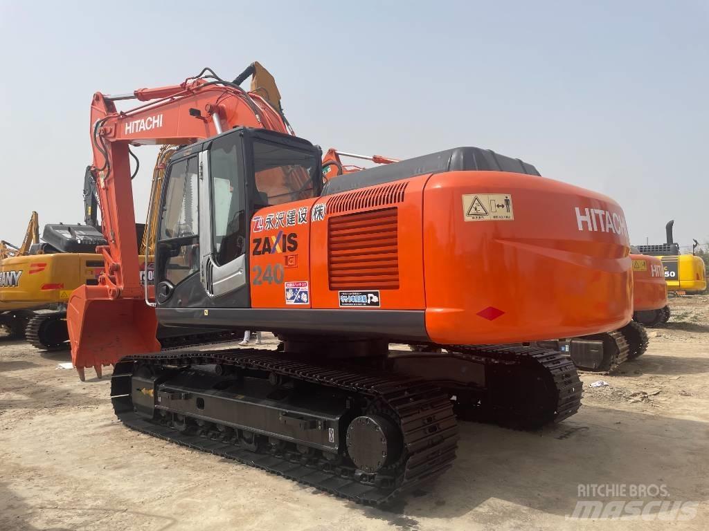 Hitachi ZX 240 Koparki gąsienicowe