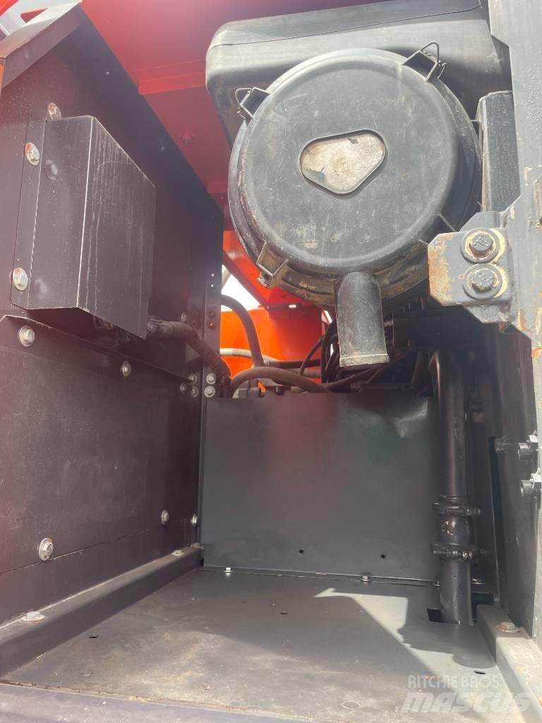 Hitachi ZX 240 Koparki gąsienicowe