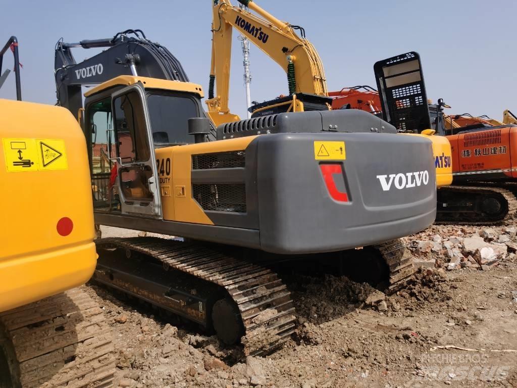 Volvo EC 240 Koparki gąsienicowe