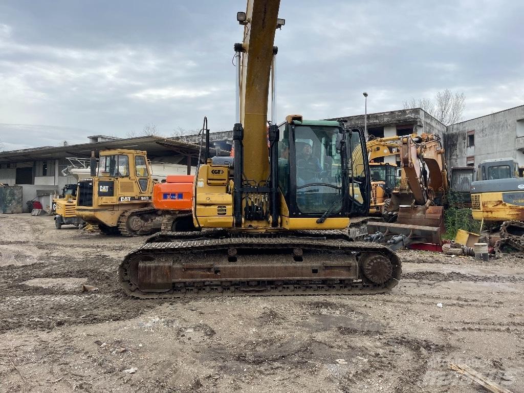 CAT 323 D Koparki gąsienicowe