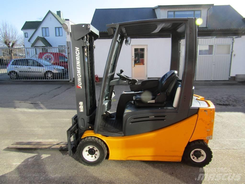 Jungheinrich EFG 320 Wózki elektryczne
