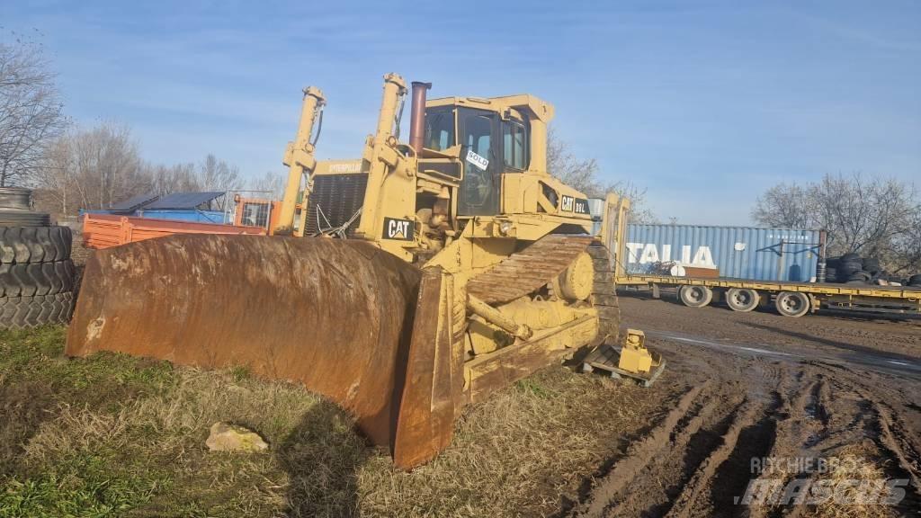 CAT D 8 L Spycharki gąsienicowe