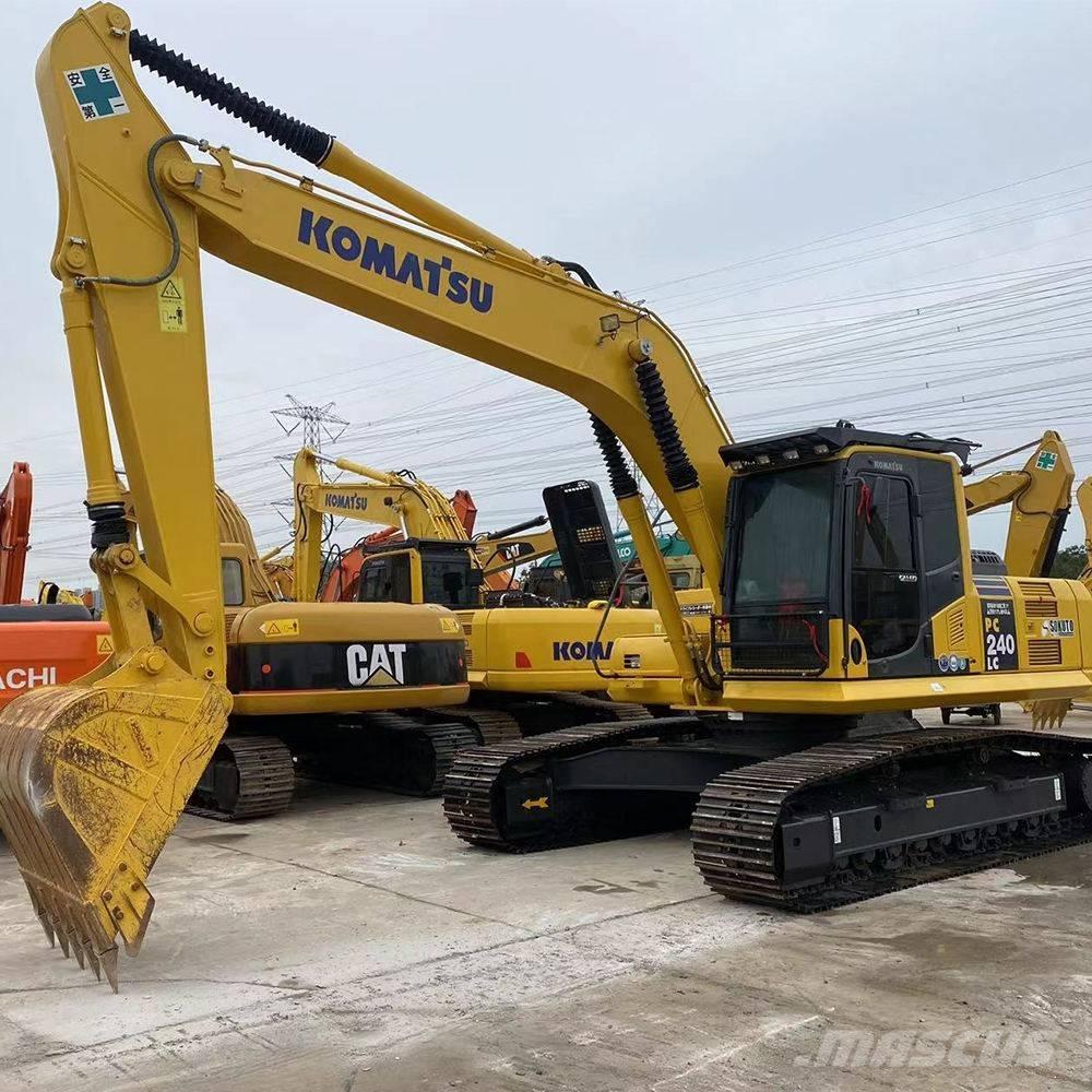 Komatsu PC 240 Koparki gąsienicowe