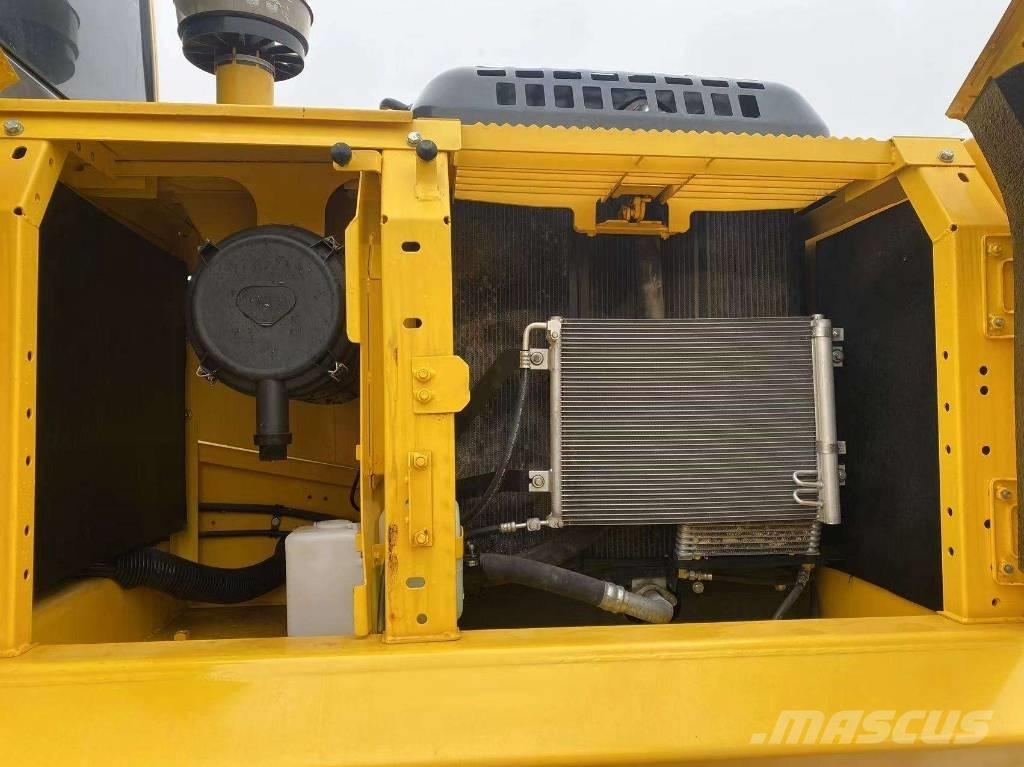 Komatsu PC 240 Koparki gąsienicowe