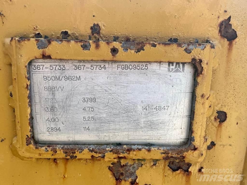 CAT 950M Ładowarki kołowe