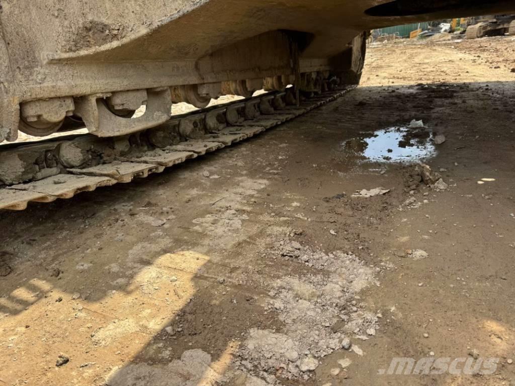 Sumitomo SH200 Koparki gąsienicowe
