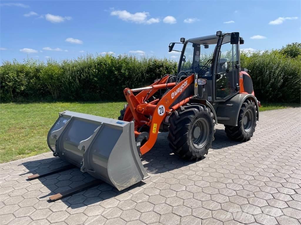Atlas AR400 Ładowarki kołowe