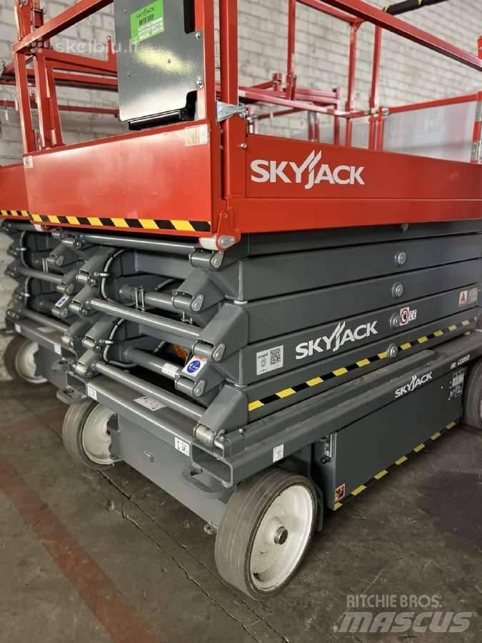 SkyJack SJ4732 Podnośniki nożycowe