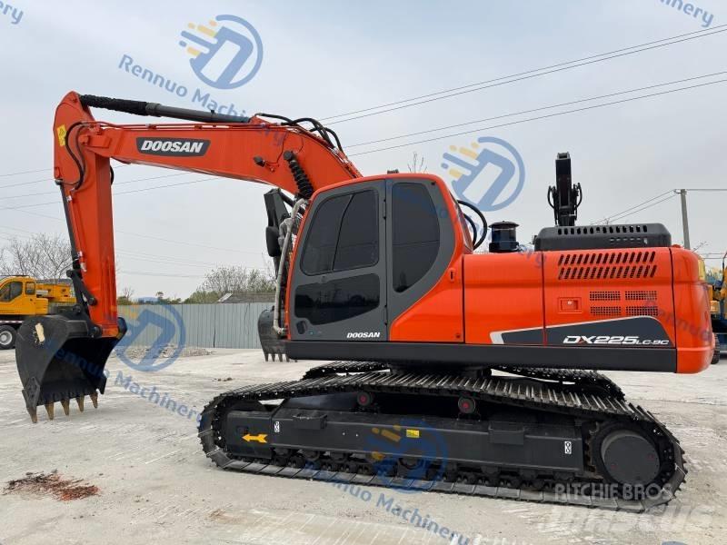 Doosan DX 225 LC-9C Koparki gąsienicowe