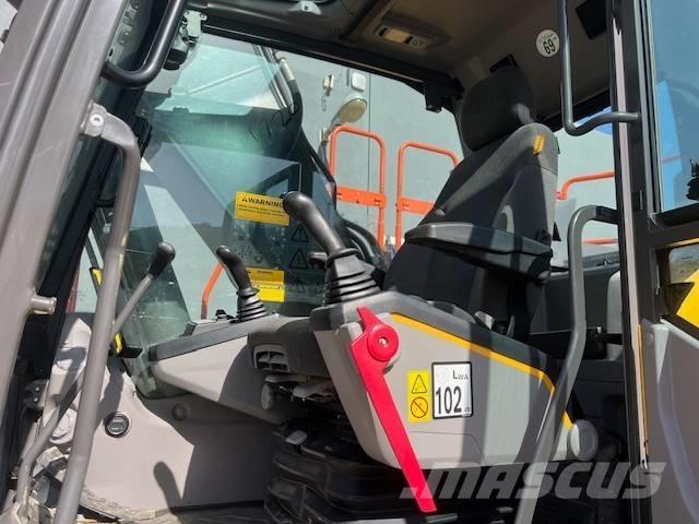 Volvo EC 200 E Koparki gąsienicowe