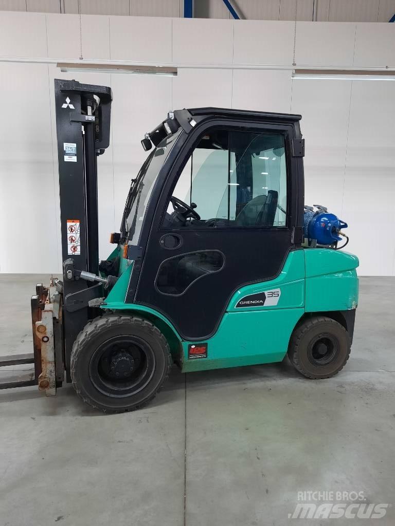 Mitsubishi FG35NT Wózki LPG