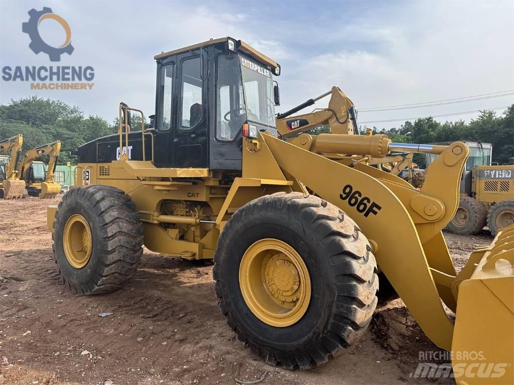 CAT 966 F Ładowarki kołowe