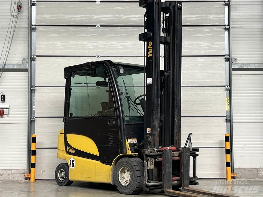 Yale ERP30VL Wózki elektryczne