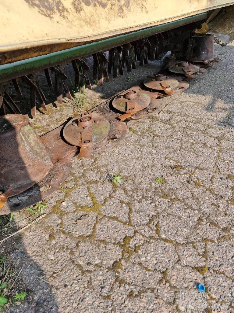 Krone AM 243 cv Kosiarki ze wstępną obróbka paszy