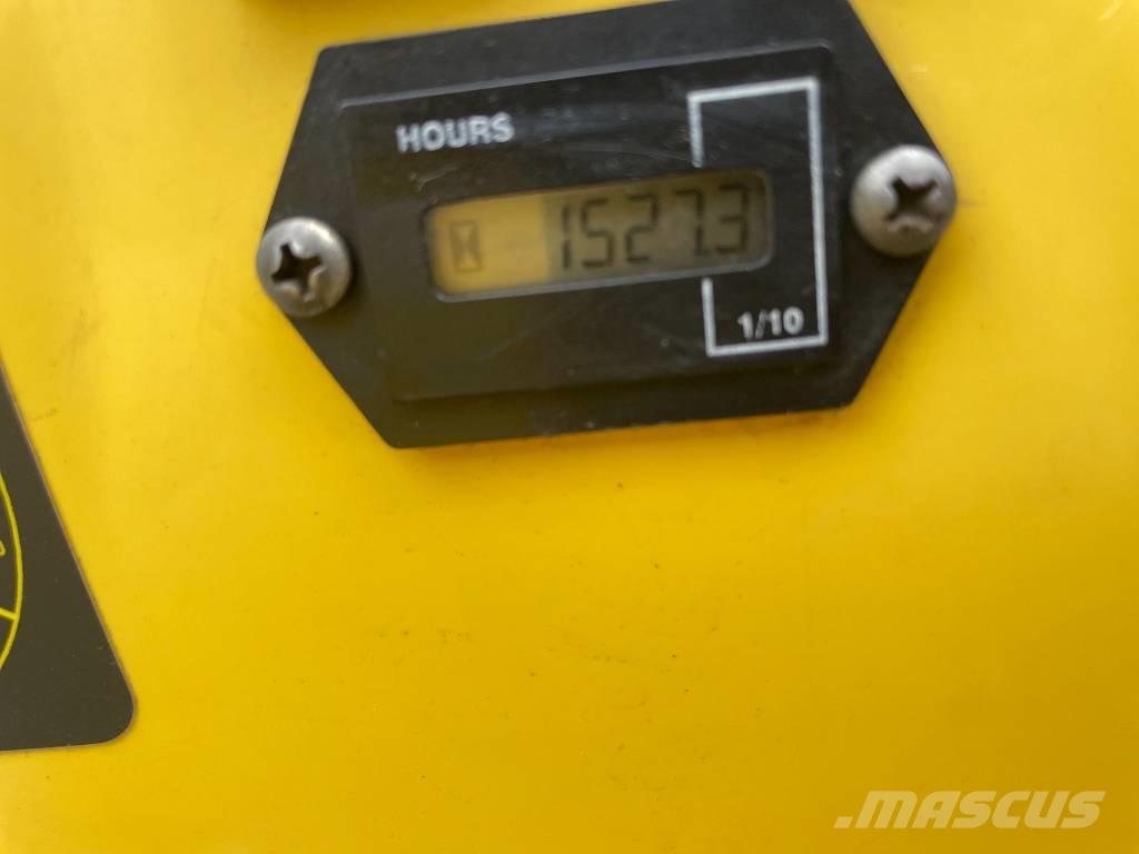 Wacker Neuson 803 Koparki gąsienicowe