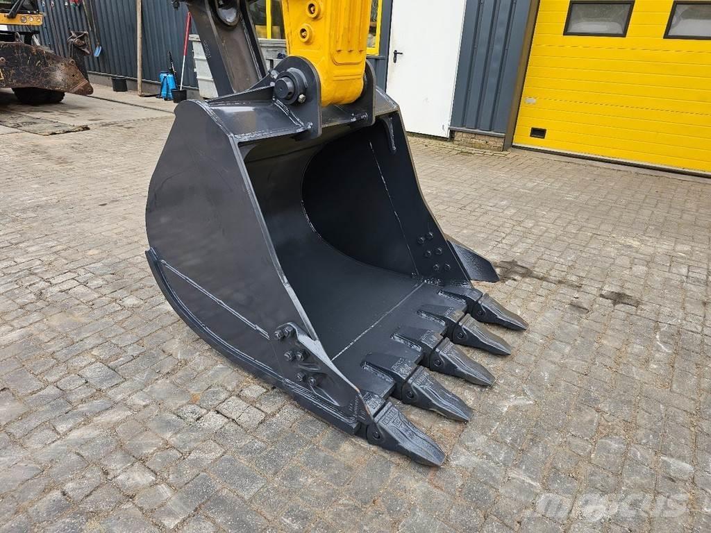 LiuGong CLG 922E Koparki gąsienicowe