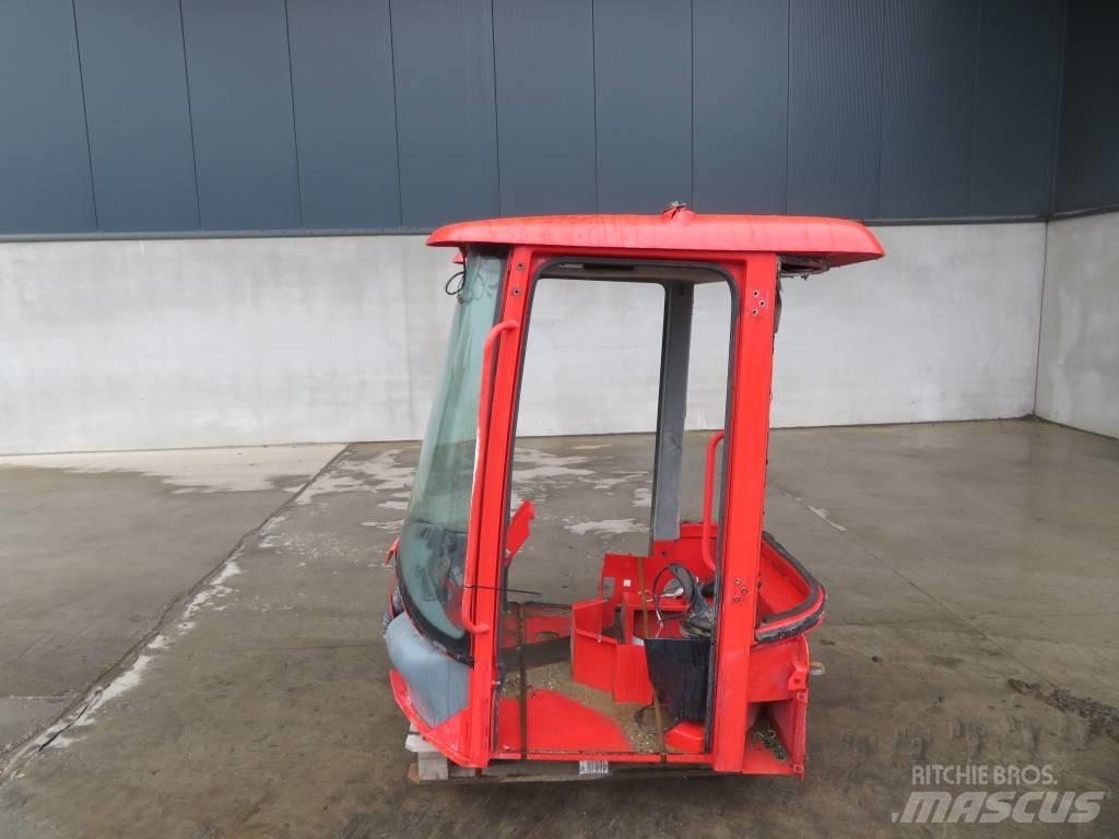 Volvo L 30 B / L 35 Kabiny i wnętrze