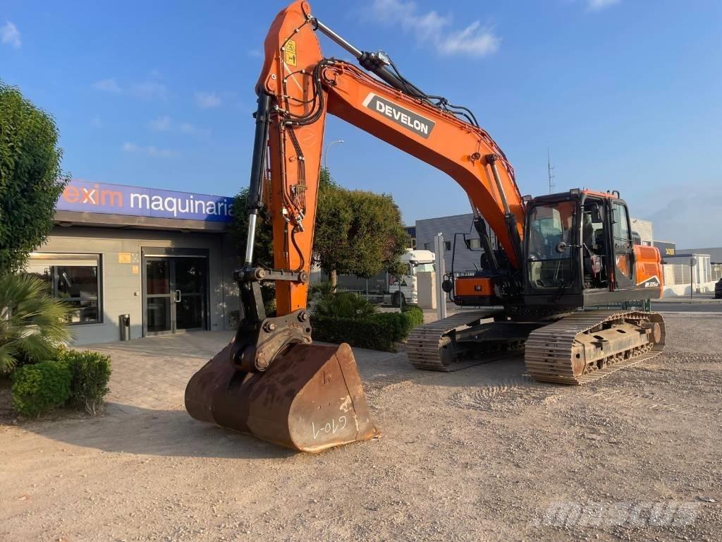 Doosan DX225LC-7 Koparki gąsienicowe