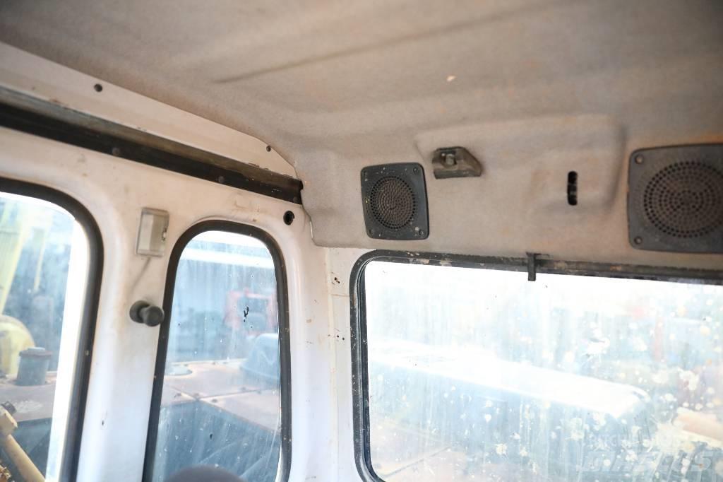 Sumitomo SH200-3 Koparki gąsienicowe