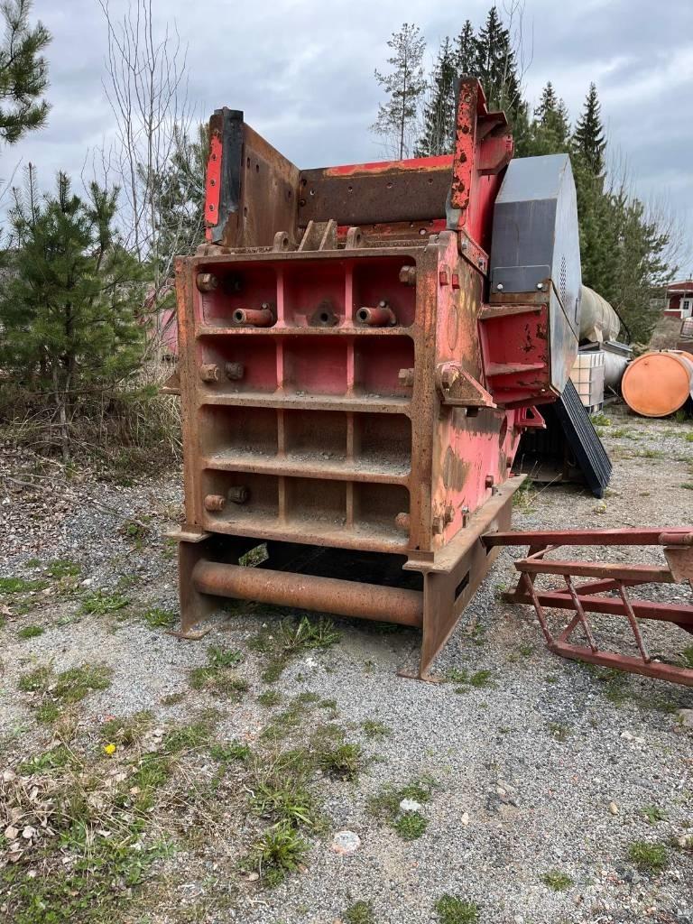 Sandvik C12 QJ340 Kruszarki