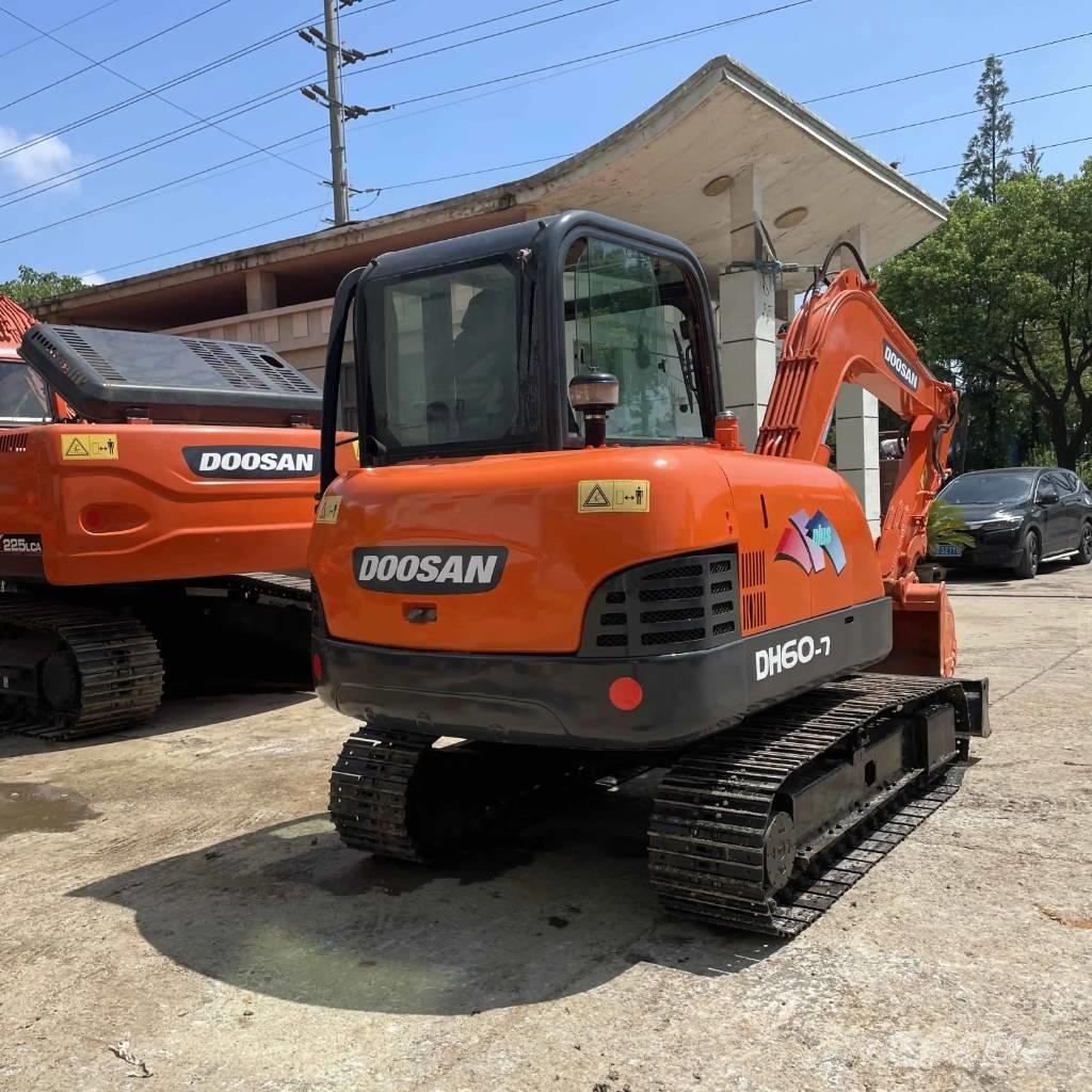 Doosan DH60-7 Minikoparki