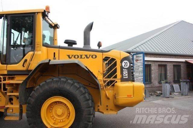 Volvo L 120 F Ładowarki kołowe