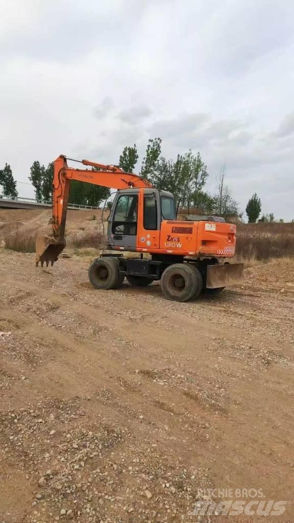 Hitachi ZX130W Koparki kołowe