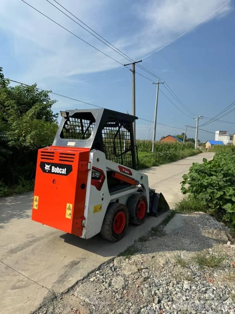 Bobcat S70 Ładowarki burtowe