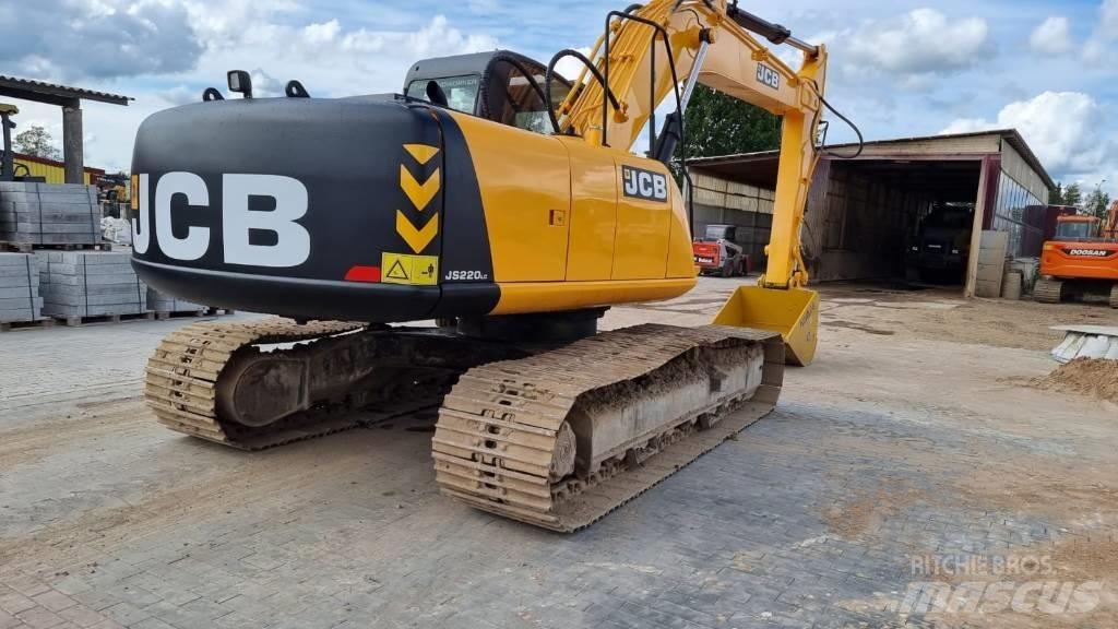 JCB JS 220 LC Koparki gąsienicowe