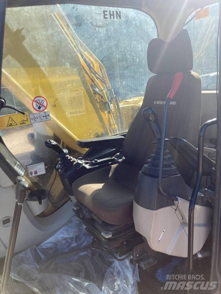 New Holland E 215 C Koparki gąsienicowe