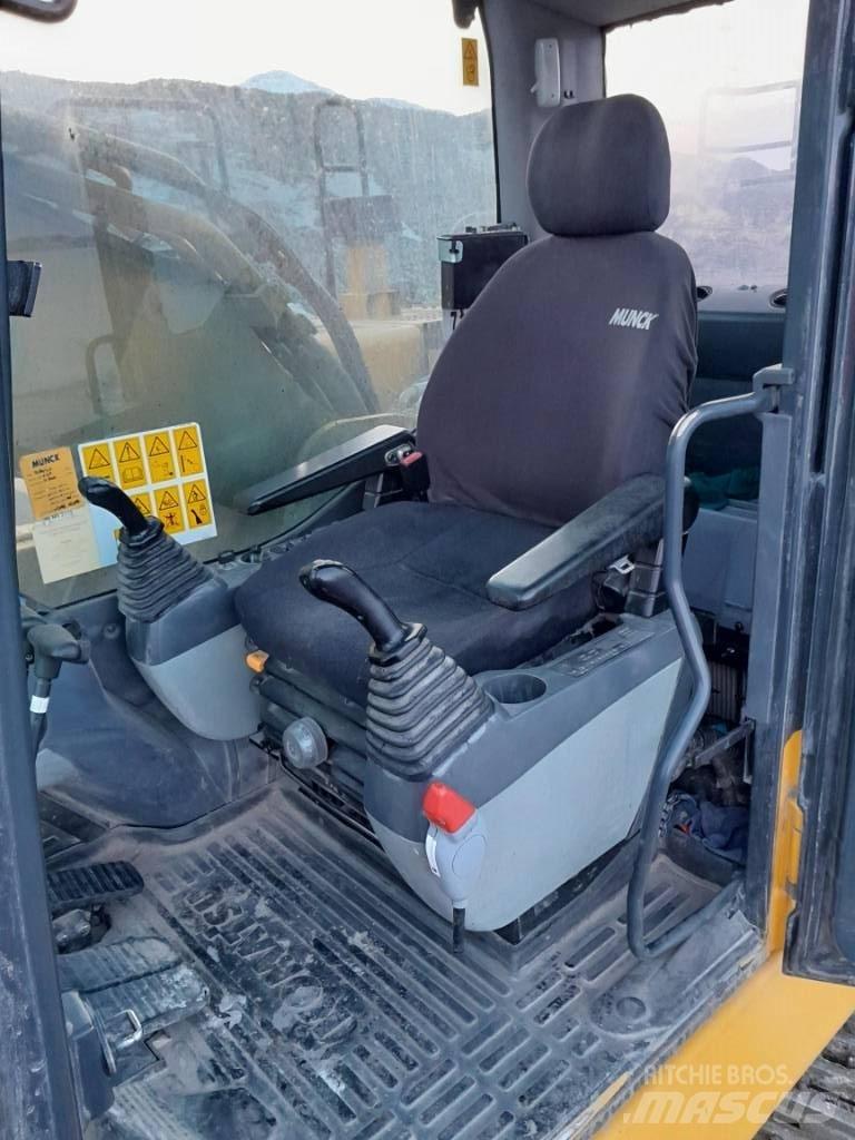 Komatsu PC390LC-8 Koparki gąsienicowe