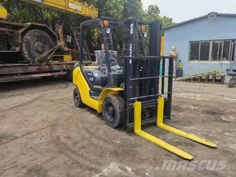 Komatsu 3 Ton Wózki Diesla