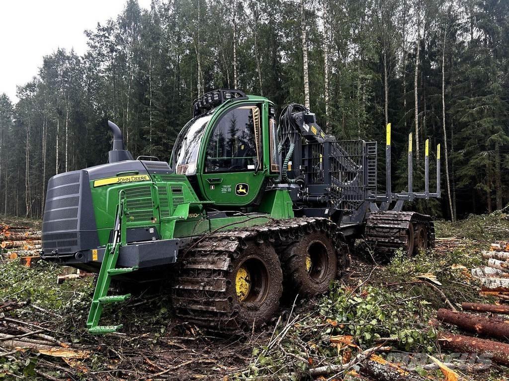 John Deere 1510G Forwardery