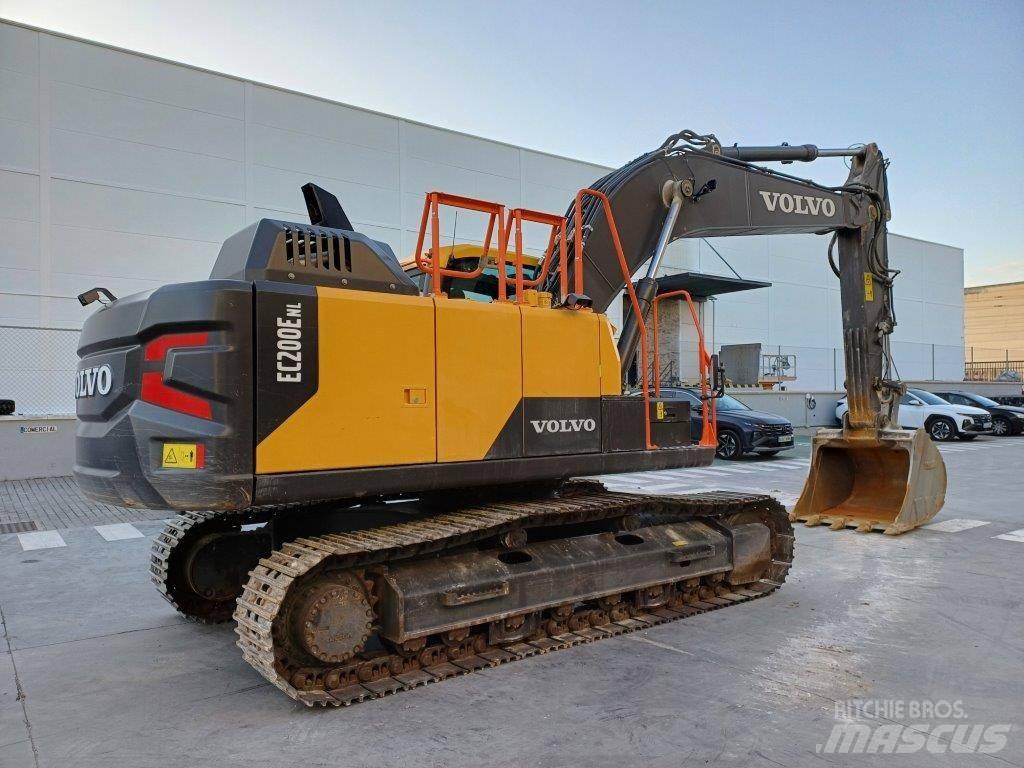 Volvo EC200E NL Koparki gąsienicowe