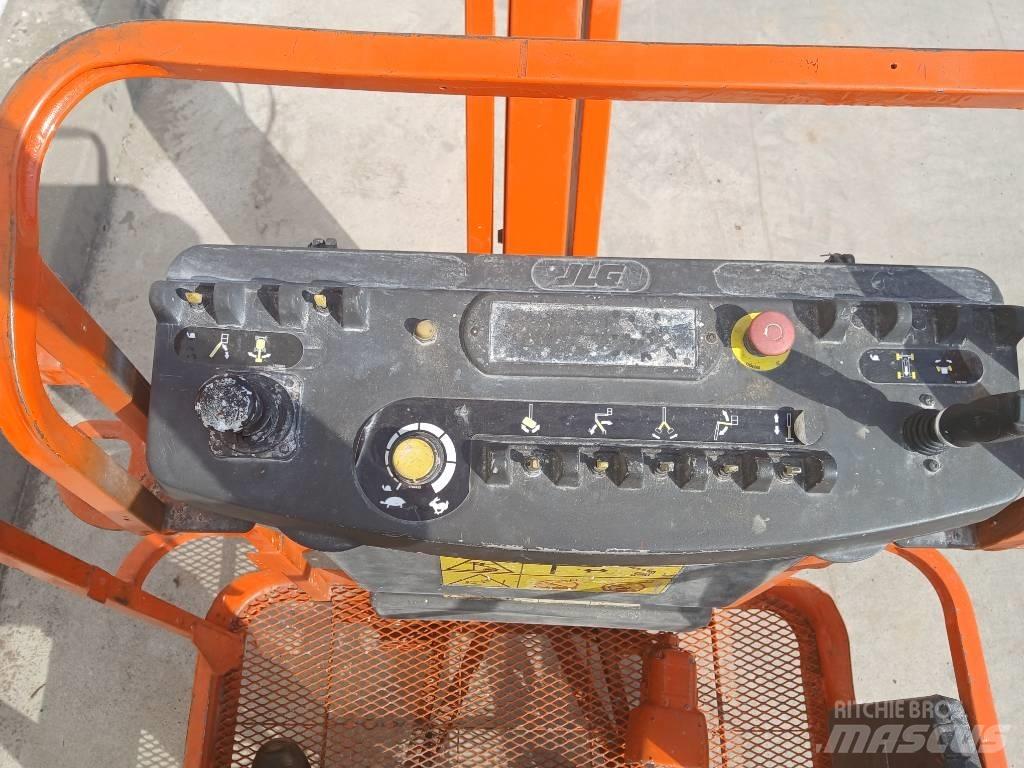 JLG E 300 AJ Podnośniki przegubowe